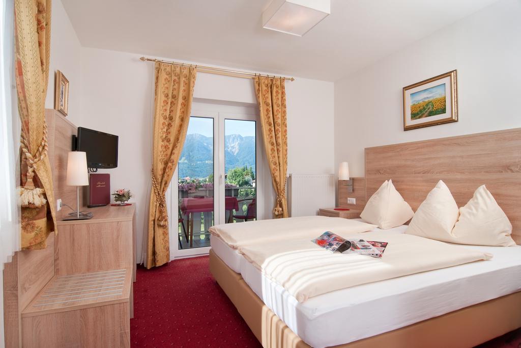 Hotel-Pension Melcher Drobollach am Faakersee Ngoại thất bức ảnh