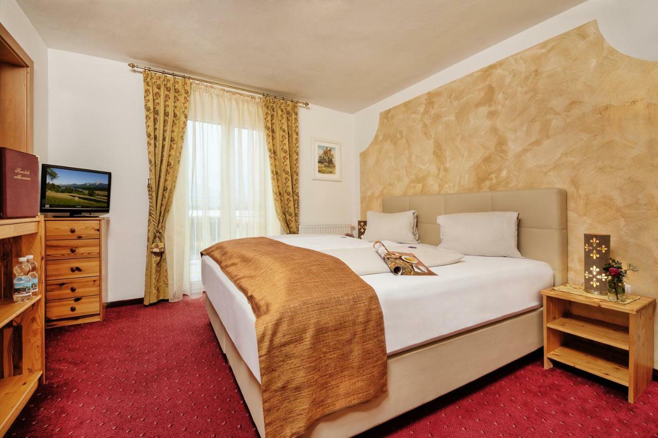 Hotel-Pension Melcher Drobollach am Faakersee Phòng bức ảnh